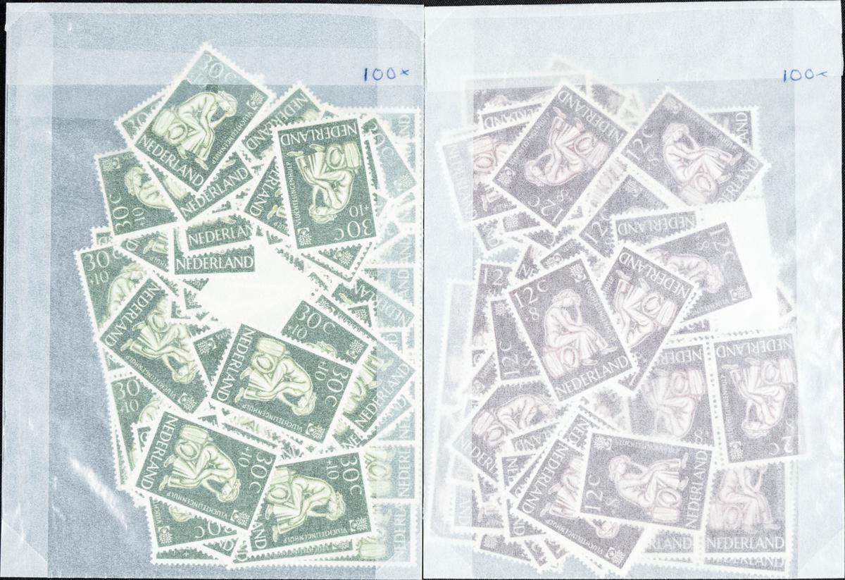 296 | Países Bajos. Stock de Series y Sellos