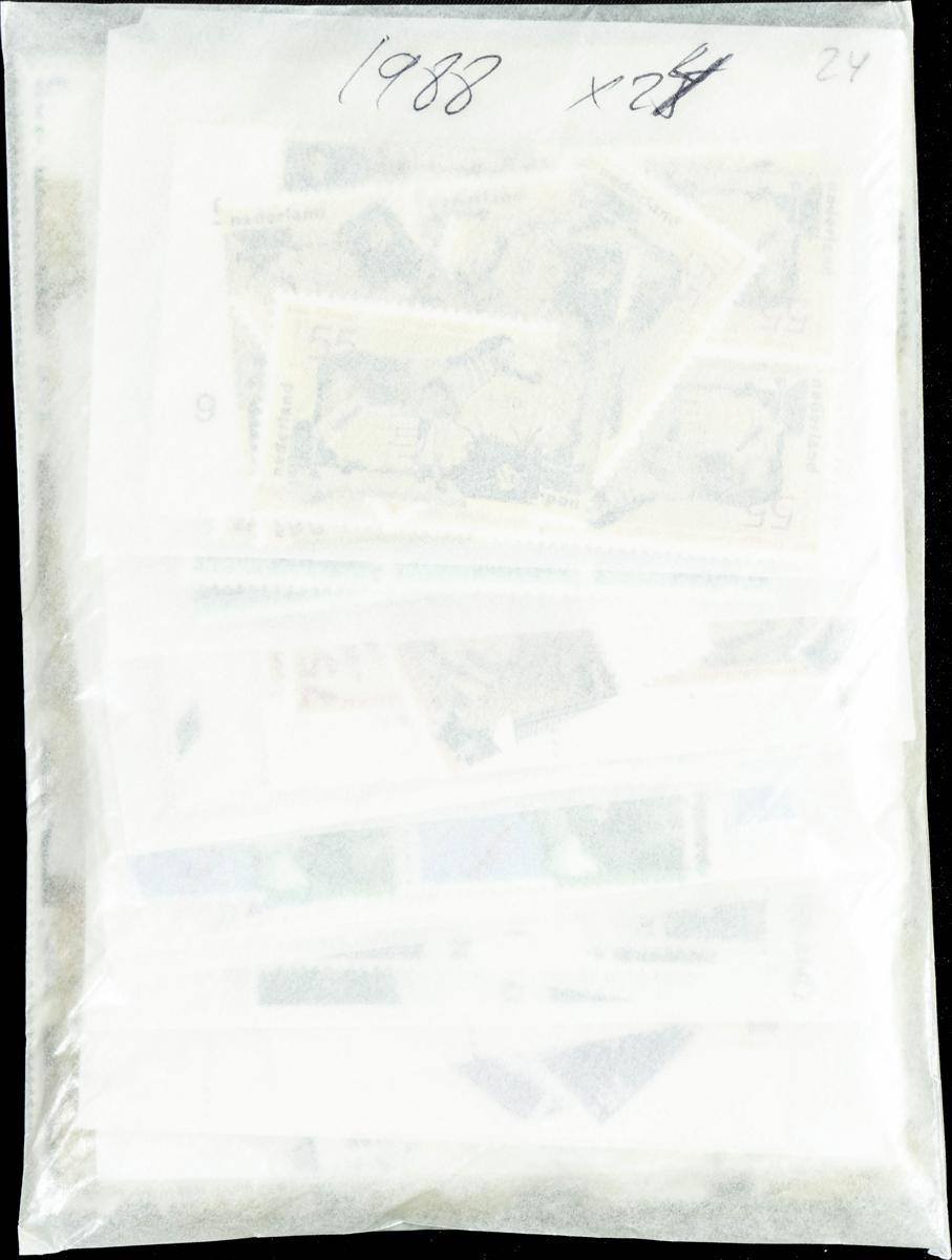 331 | Países Bajos. Stock de Series y Sellos