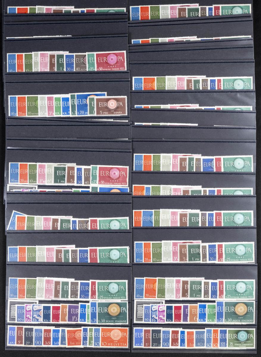 490 | Tema Europa. Stock de Series y Sellos