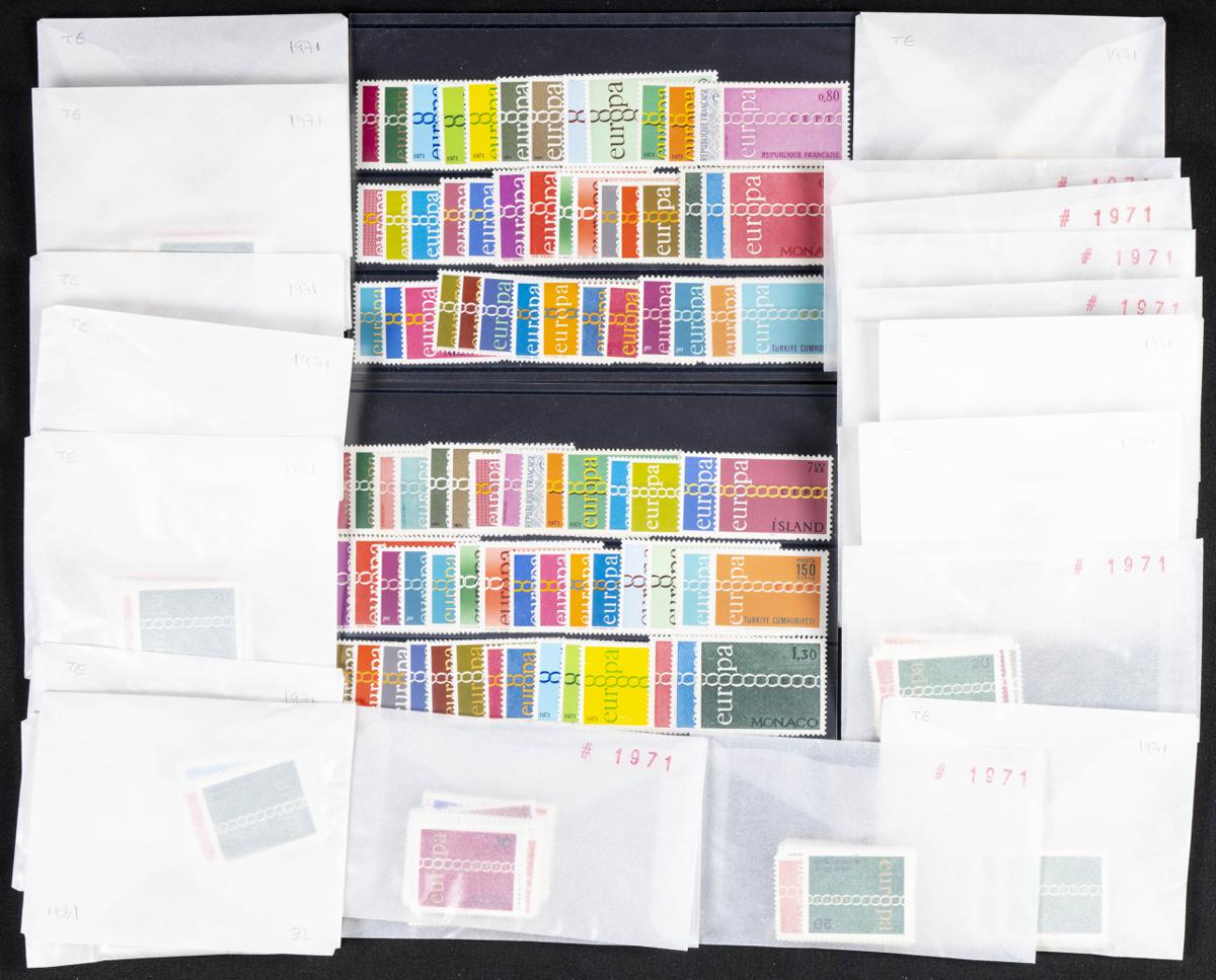 506 | Tema Europa. Stock de Series y Sellos