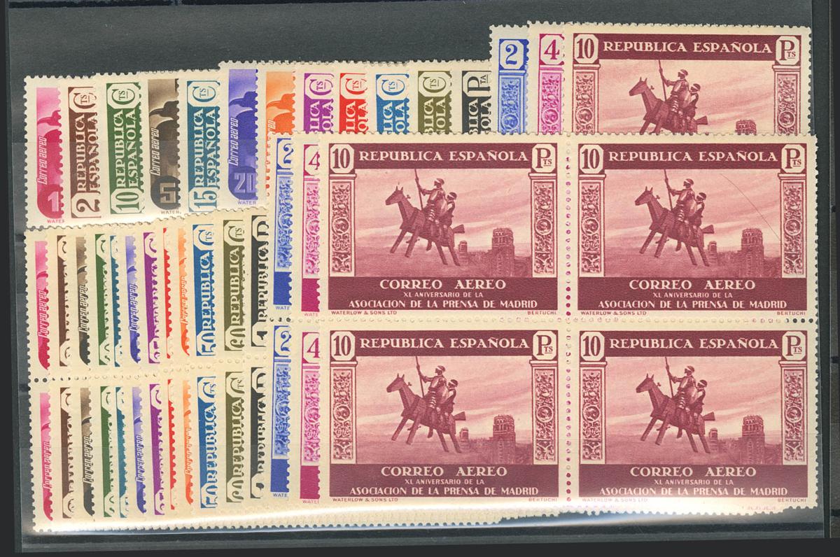 680 | Spanish Collection. Sets and stamps stock