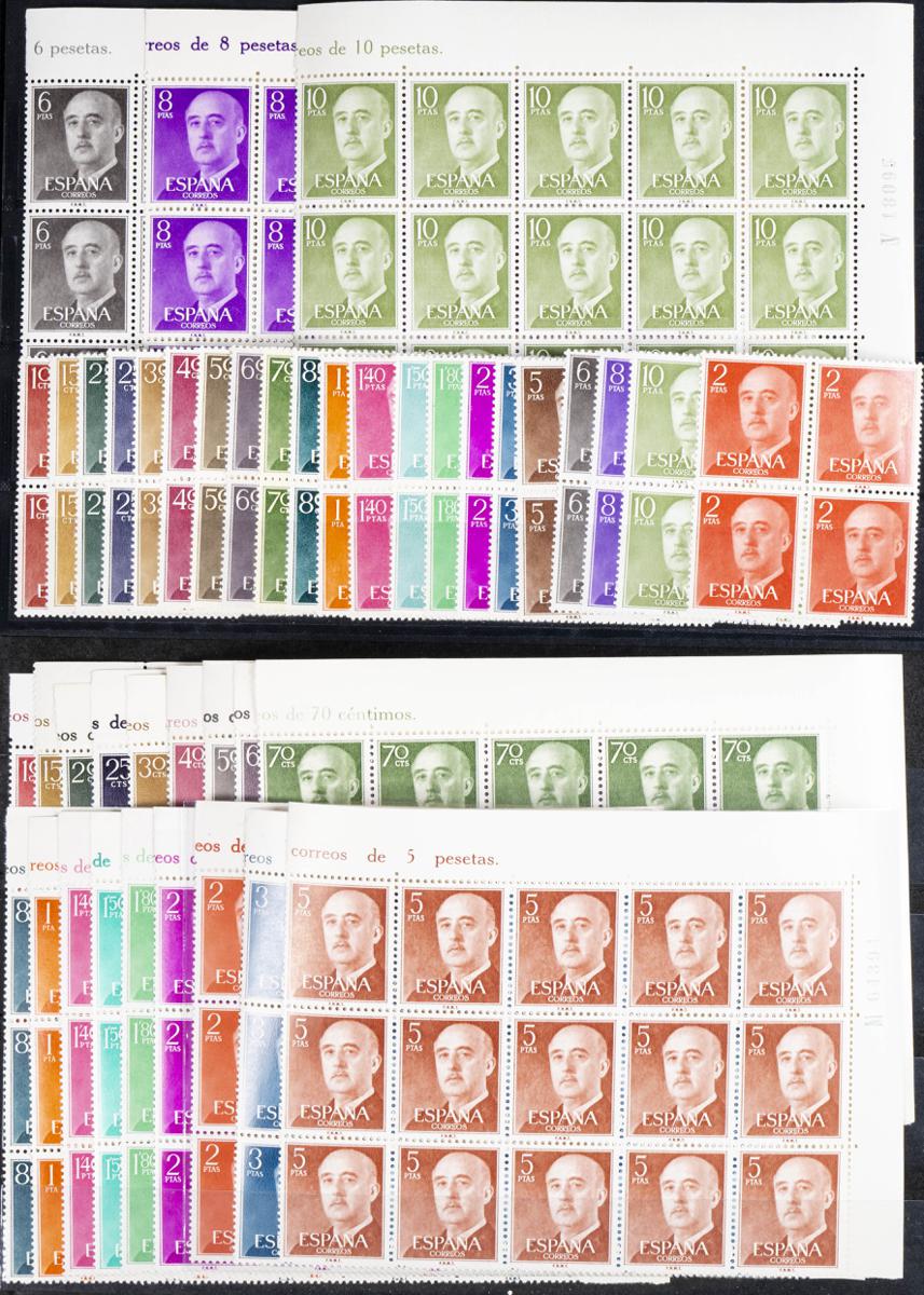 722 | Lotes y Colecciones.España. Stock de Series y Sellos