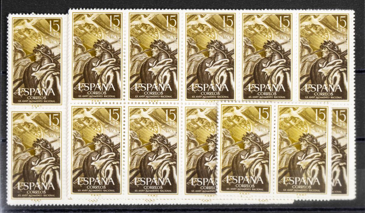 726 | Lotes y Colecciones.España. Stock de Series y Sellos