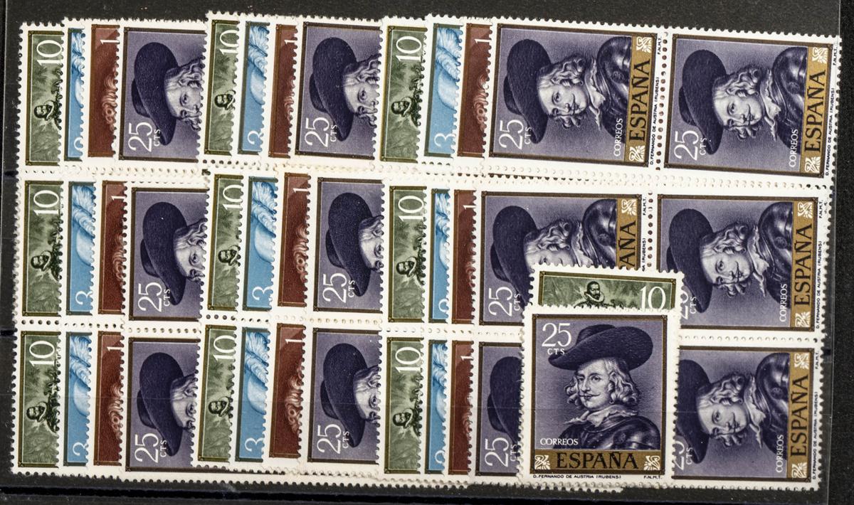 735 | Lotes y Colecciones.España. Stock de Series y Sellos