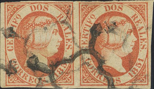 3212 - <i class="far fa-dot-circle"></i> 8(2). 1851. 2 reales rojo anaranjado, pareja. Matasello ARAÑA. MAGNIFICA Y RARISIMA, NO MAS DE CINCO PAREJAS CONOCIDAS, PIEZA DE ENORME ESPECTACULARIDAD E IMPORTANCIA. Cert. CEM y COMEX. Edifil 2020: 24.000 Euros - 5.750€
