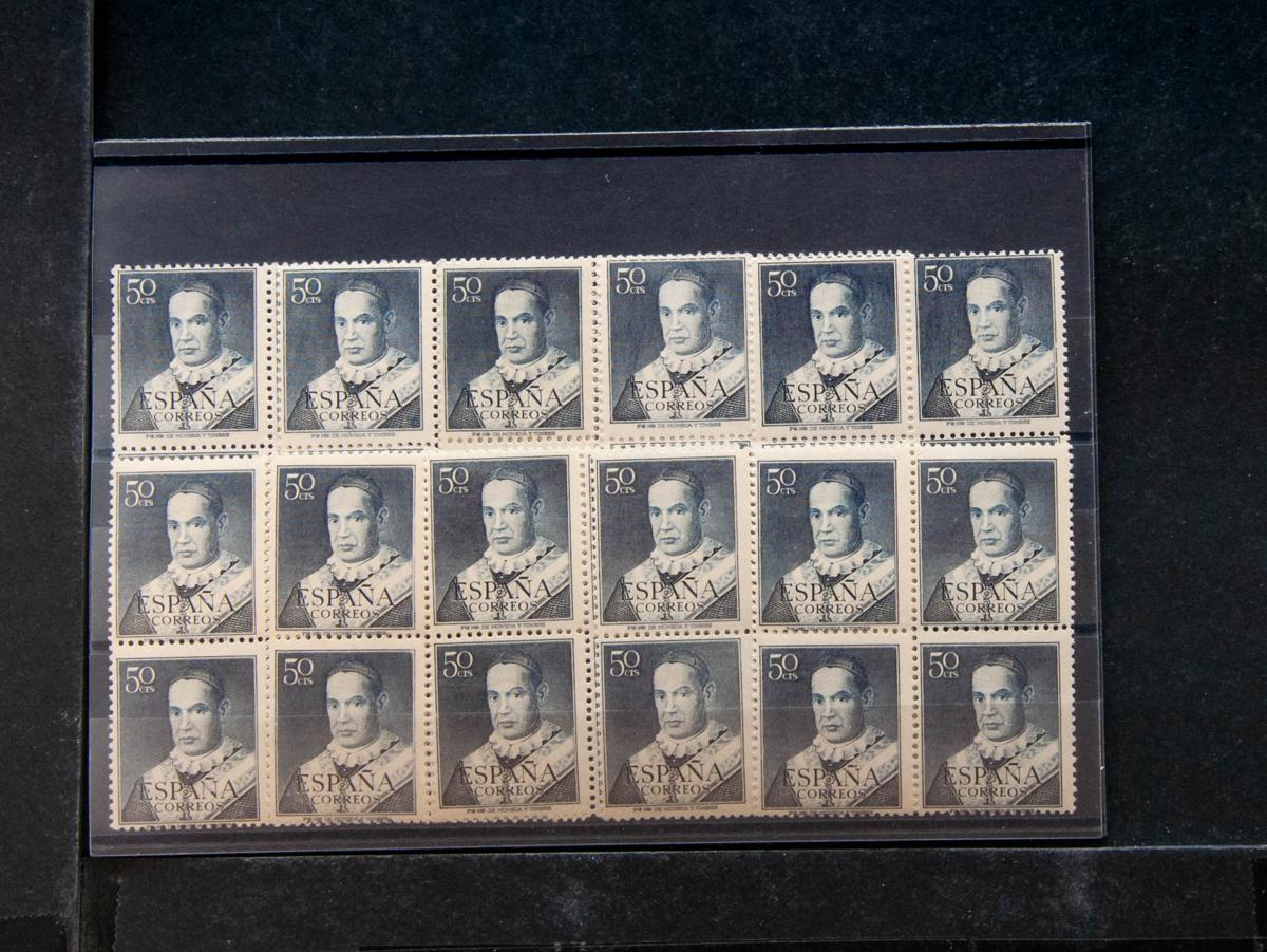 108 | Spanish Collection. Sets and stamps stock
