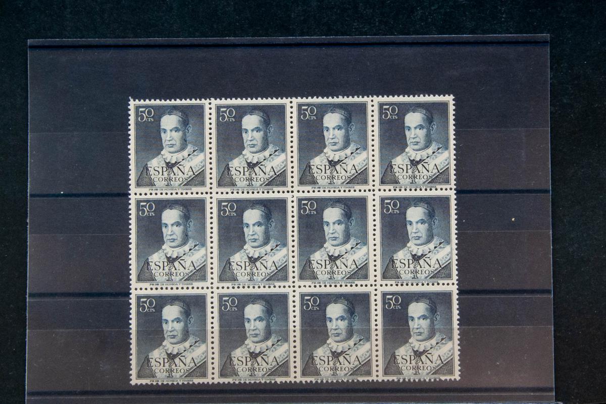 109 | Spanish Collection. Sets and stamps stock