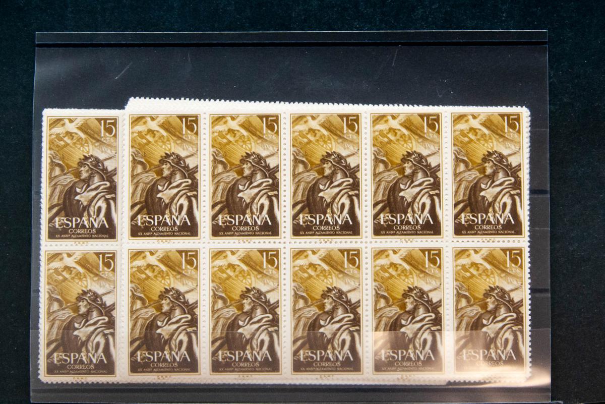 122 | Spanish Collection. Sets and stamps stock