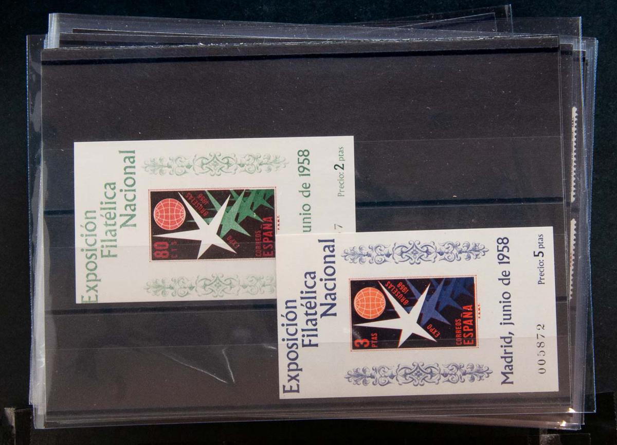 127 | Spanish Collection. Sets and stamps stock