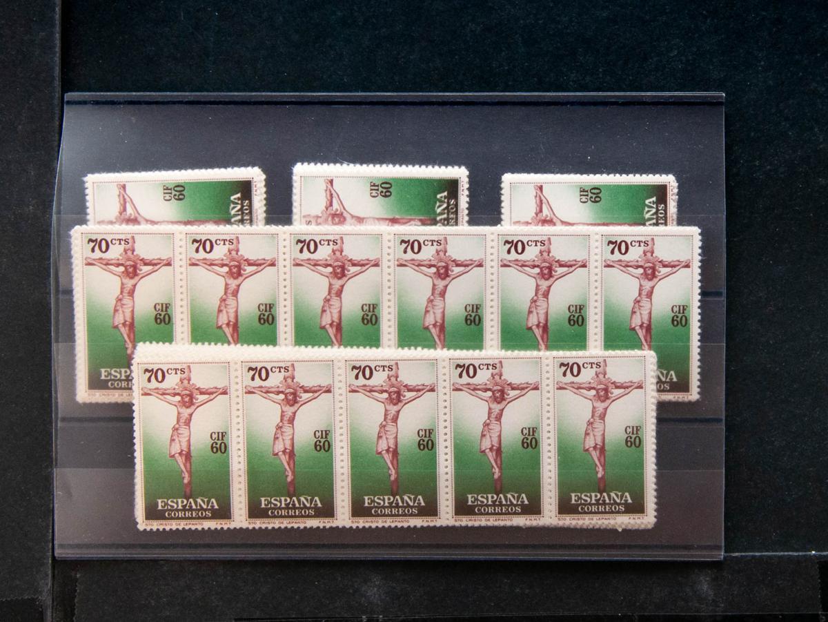136 | Spanish Collection. Sets and stamps stock