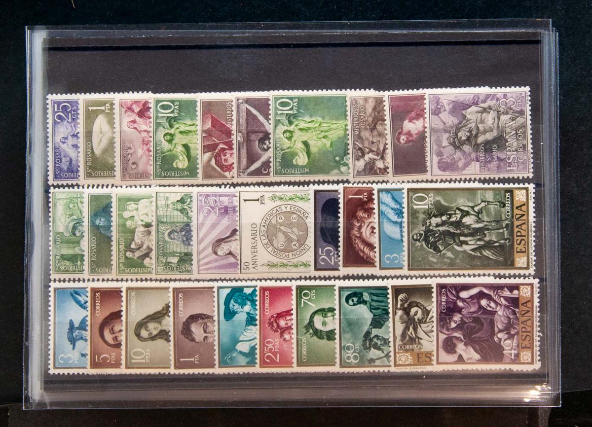 150 | Spanish Collection. Sets and stamps stock