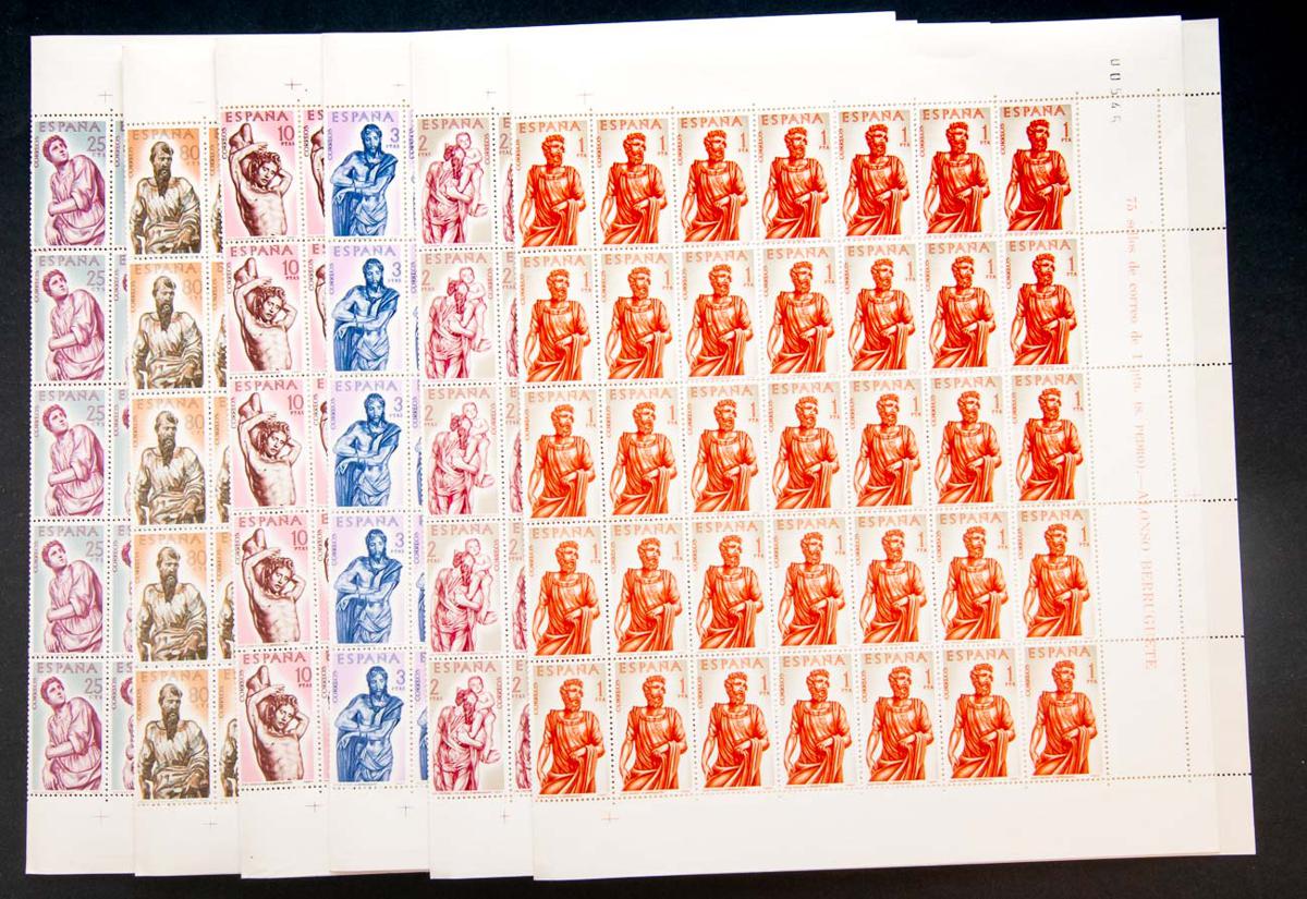 153 | Spanish Collection. Sets and stamps stock