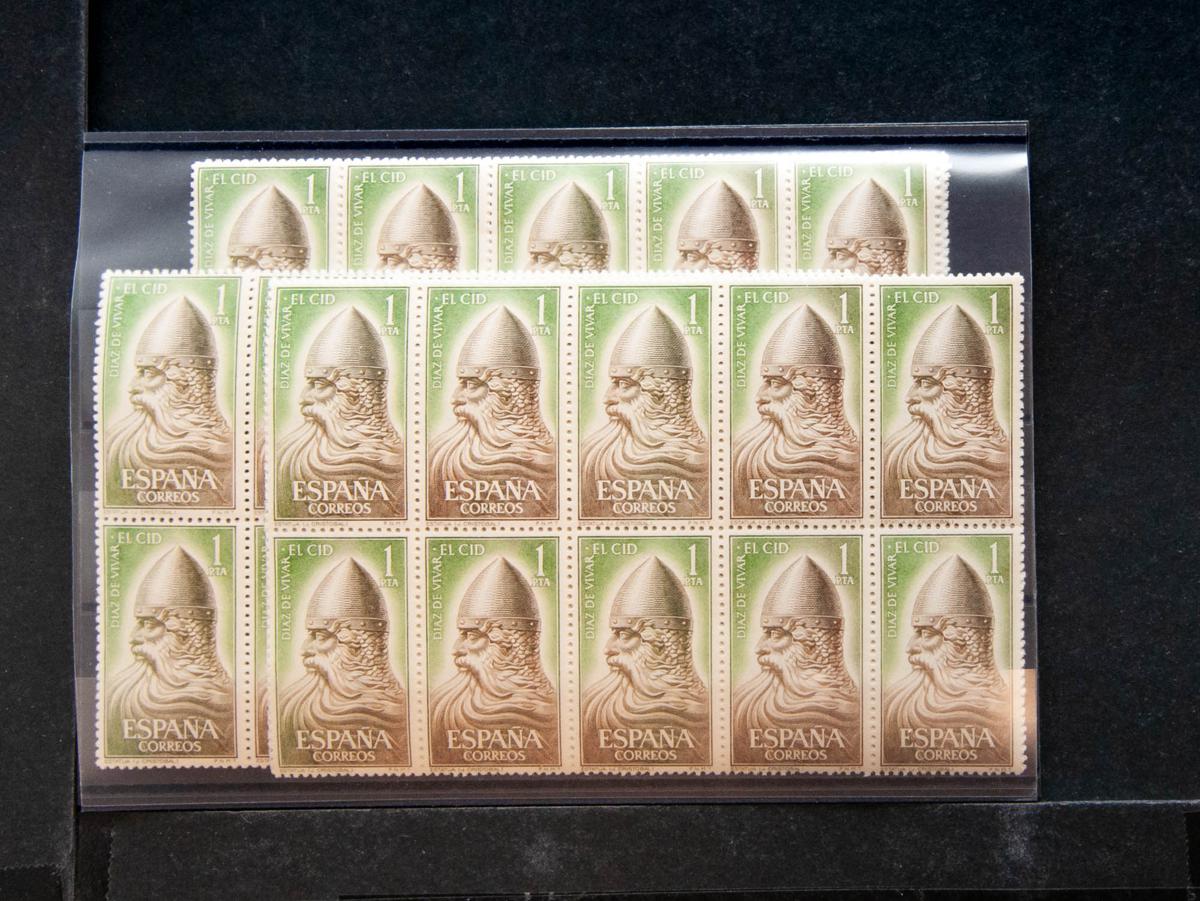 154 | Spanish Collection. Sets and stamps stock