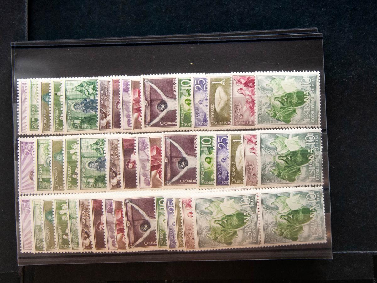 156 | Spanish Collection. Sets and stamps stock
