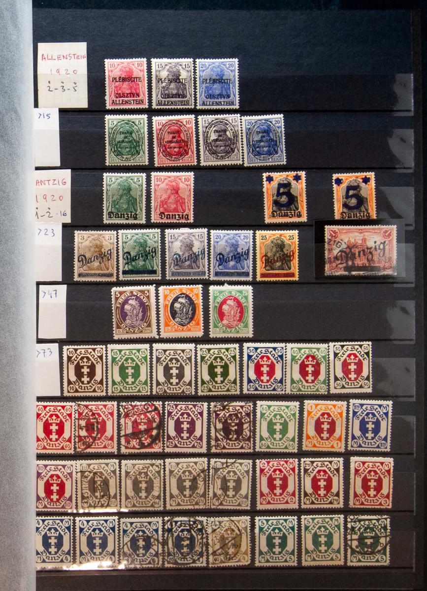659 | Lots and Collections. Various Sections