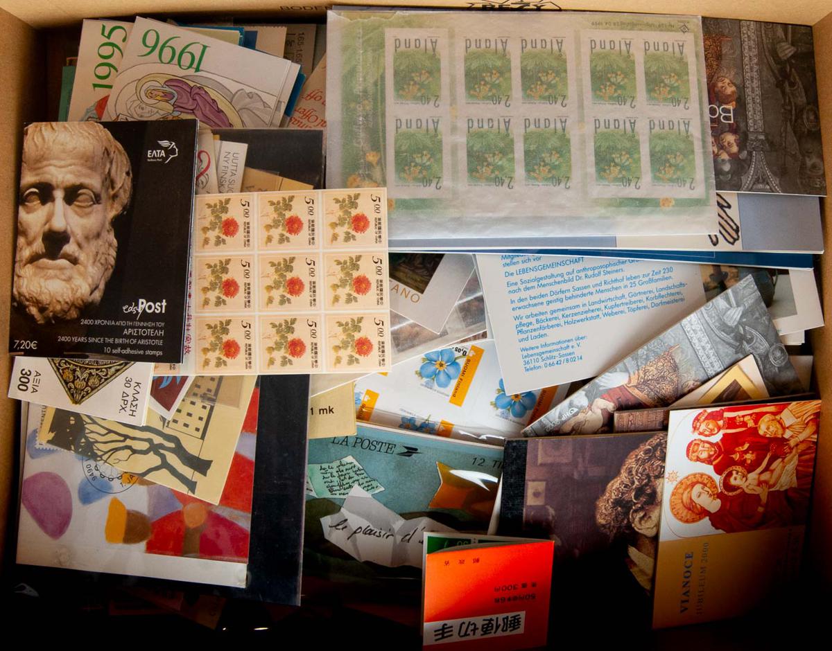 667 | Lots and Collections