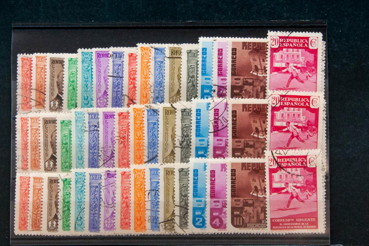81 | Spanish Collection. Sets and stamps stock