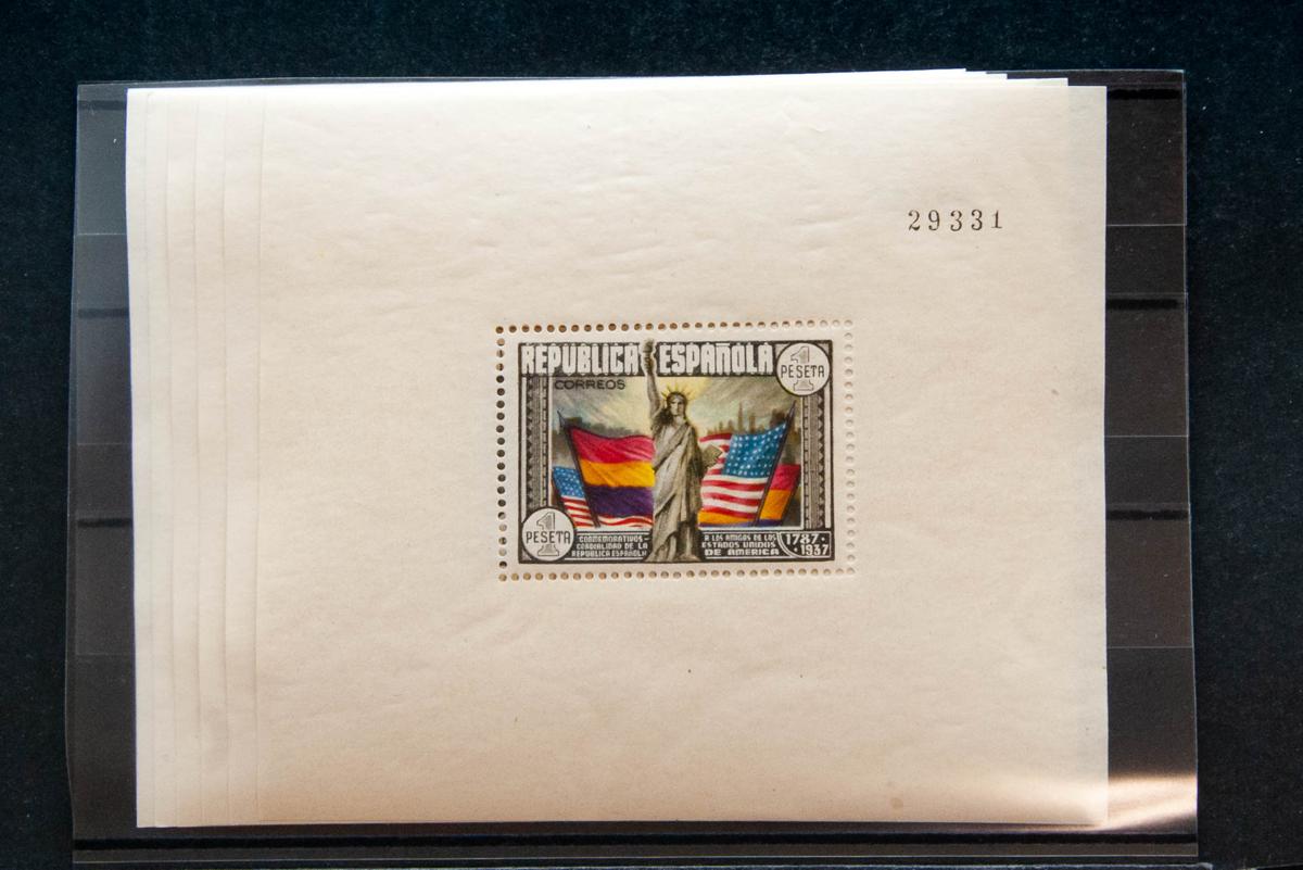 85 | Spanish Collection. Sets and stamps stock