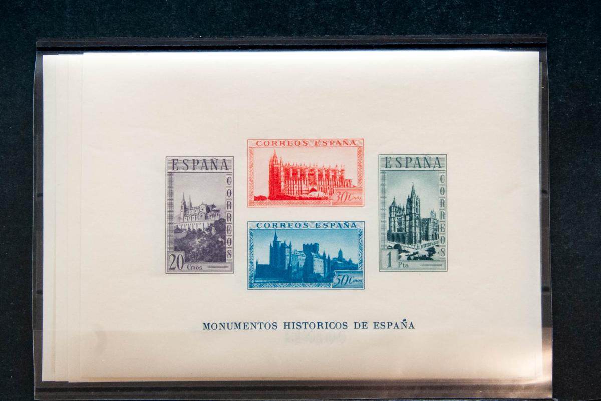 95 | Spanish Collection. Sets and stamps stock