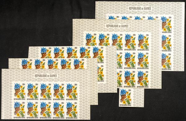 576 | Guinea. Sets and stamps stock
