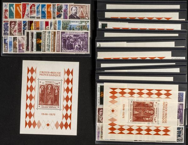 600 | Monaco. Sets and stamps stock