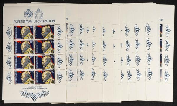 690 | Liechtenstein. Sets and stamps stock