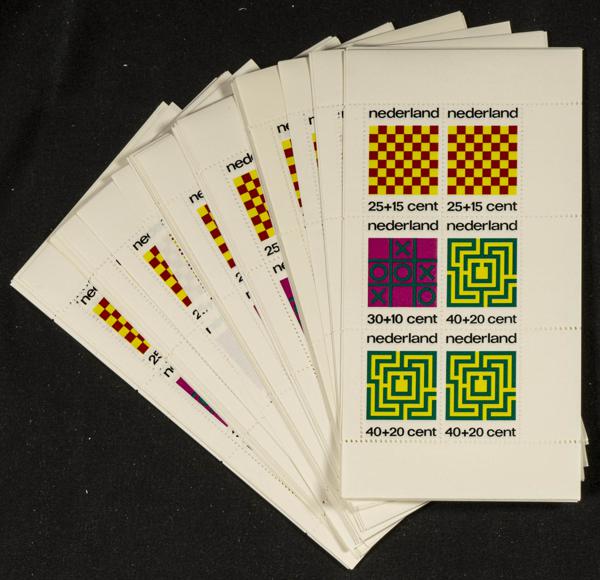 852 | Netherlands. Sets and stamps stock