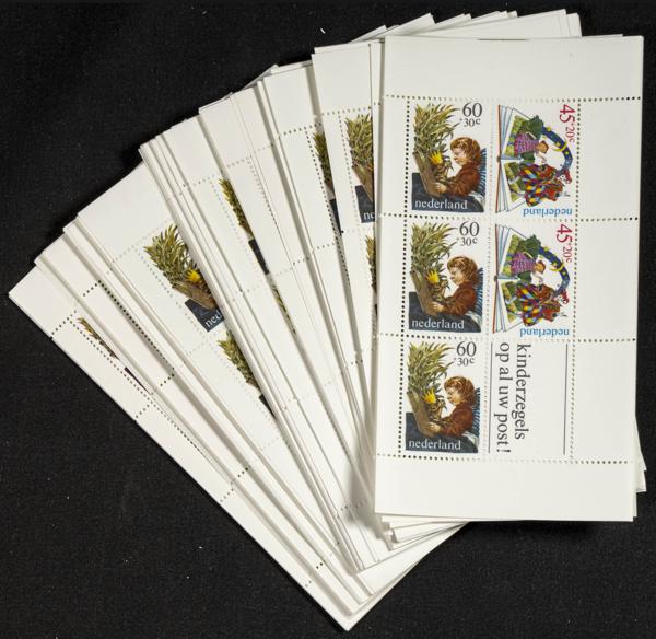 861 | Netherlands. Sets and stamps stock