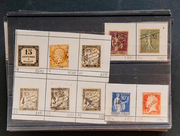 351 | Lots and Collections