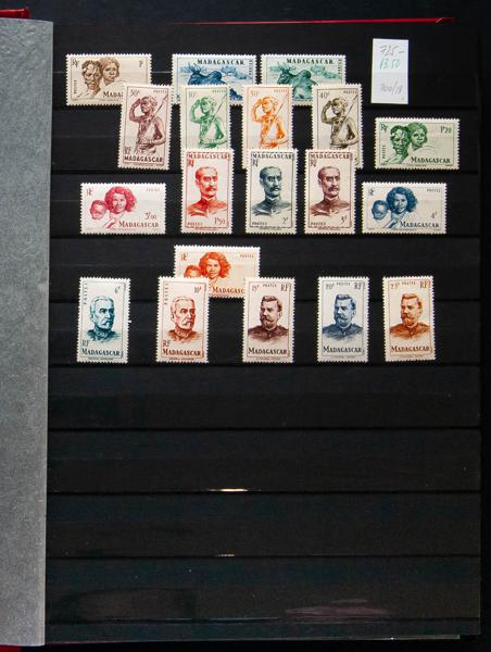 449 | Lots and Collections. Various Sections