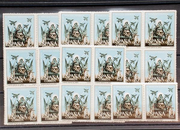 90 | Spanish Collection. Sets and stamps stock